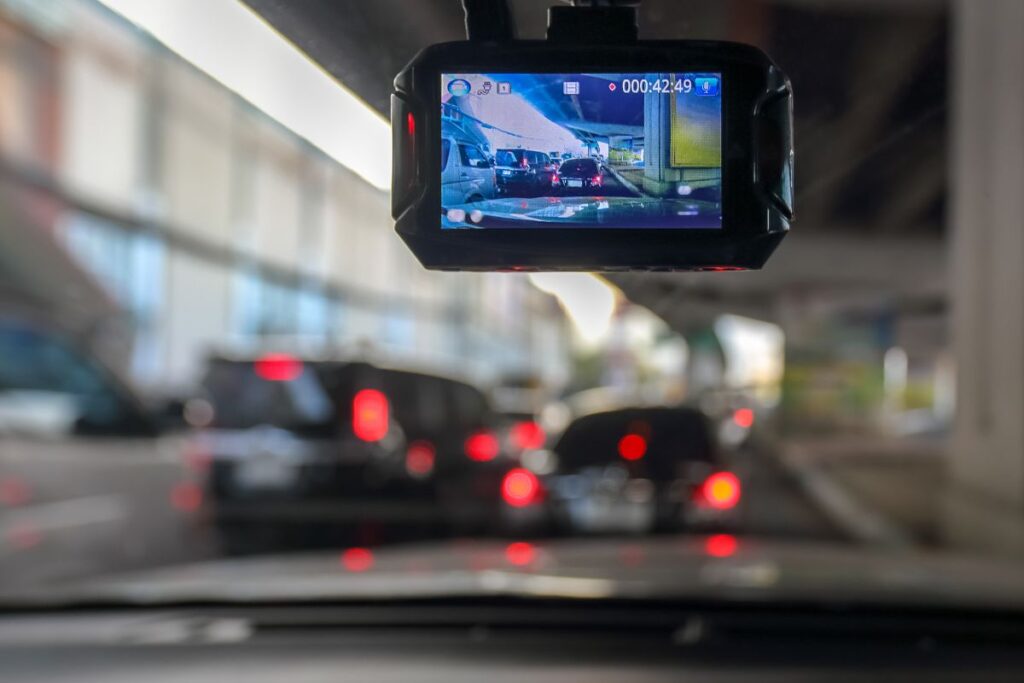 Advanced Features in Modern Dash Cam Technology